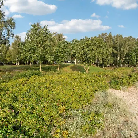 2 Bedroom Gorgeous In *