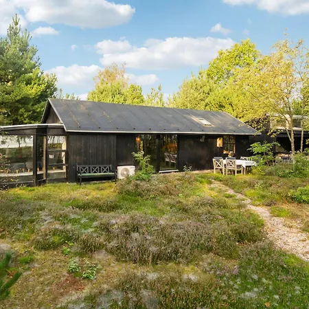 Holiday home 2 Bedroom Gorgeous In Hojslev